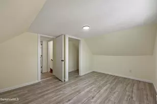 1028 North St, Pittsfield, MA 01201 - Photo 28