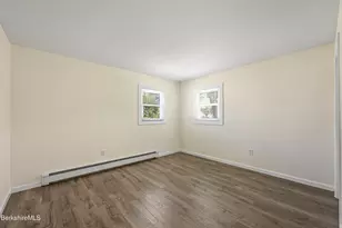 1028 North St, Pittsfield, MA 01201 - Photo 14