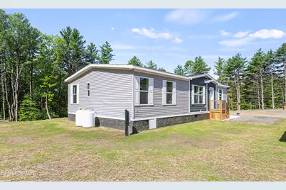 395 Cheshire Rd #112, Pittsfield, MA 01201 - Photo 2