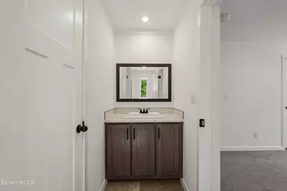 395 Cheshire Rd #112, Pittsfield, MA 01201 - Photo 24