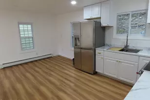 10 Bellevue Ave, Adams, MA 01220 - Photo 4