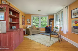 132 White Oaks Rd, Williamstown, MA 01267 - Photo 8