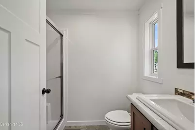 395 Cheshire Rd #102, Pittsfield, MA 01201 - Photo 20