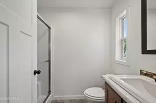 395 Cheshire Rd, Pittsfield, MA 01201 - Photo 20