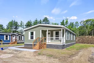 395 Cheshire Rd, Pittsfield, MA 01201 - Photo 2