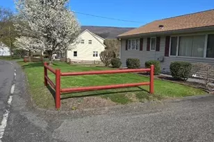 148 Friend St, Adams, MA 01220 - Photo 2