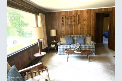 148 Friend St, Adams, MA 01220 - Photo 8