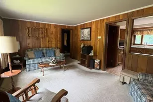 148 Friend St, Adams, MA 01220 - Photo 4