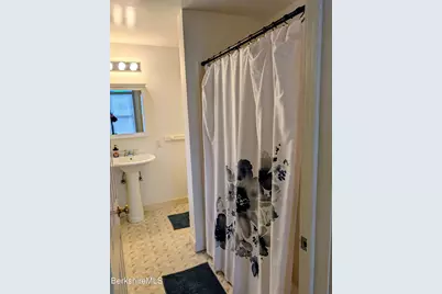 41 Arnold St, Williamstown, MA 01267 - Photo 20