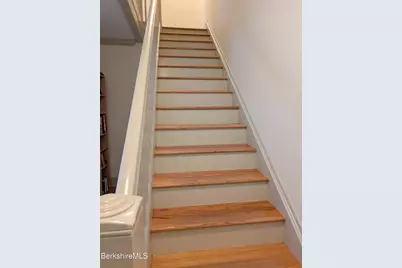 41 Arnold St, Williamstown, MA 01267 - Photo 16