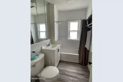 63 Glenwood Ave, Pittsfield, MA 01201 - Photo 20