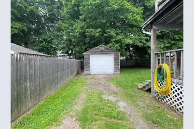 63 Glenwood Ave, Pittsfield, MA 01201 - Photo 30