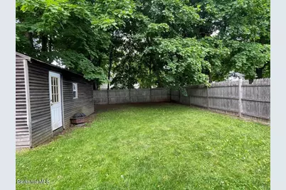 63 Glenwood Ave, Pittsfield, MA 01201 - Photo 32
