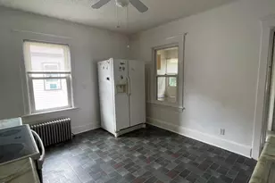 63 Glenwood Ave, Pittsfield, MA 01201 - Photo 6
