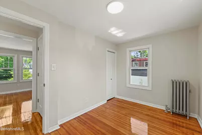 11 Merriam St, Pittsfield, MA 01201 - Photo 26
