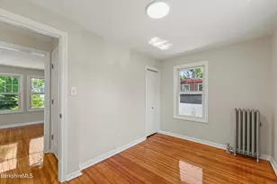 11 Merriam St, Pittsfield, MA 01201 - Photo 26
