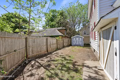 11 Merriam St, Pittsfield, MA 01201 - Photo 34