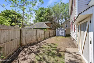 11 Merriam St, Pittsfield, MA 01201 - Photo 34