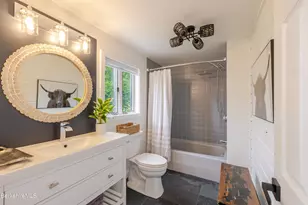 10 Buckingham Ln, Monterey, MA 01245 - Photo 20