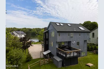 10 Buckingham Ln, Monterey, MA 01245 - Photo 28