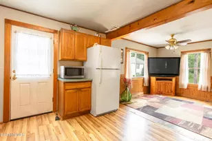 18 Lawton St, Lenox, MA 01240 - Photo 8