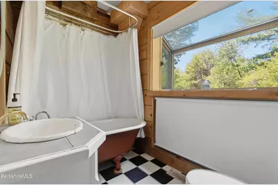 267 East St, Mount Washington, MA 01258 - Photo 14