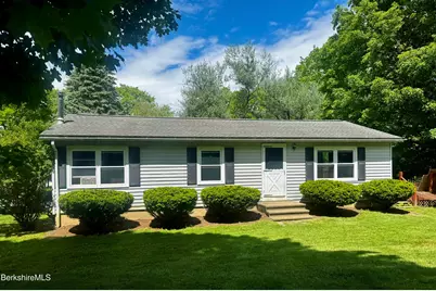 180 Orlando Ave, Pittsfield, MA 01201 - Photo 2