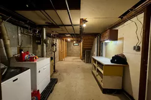 180 Orlando Ave, Pittsfield, MA 01201 - Photo 18