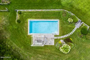 470 Harrington Dr, Austerlitz, NY 12017 - Photo 8