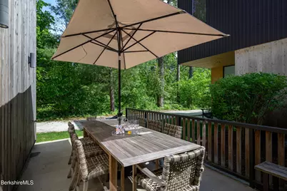8 River Run Rd #8, Williamstown, MA 01267 - Photo 6