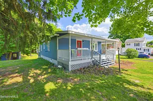 386 N Plain Rd, Great Barrington, MA 01230 - Photo 2