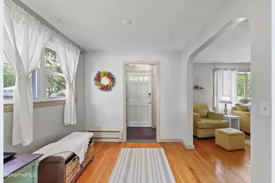 97 Morningview Dr, Pittsfield, MA 01201 - Photo 14
