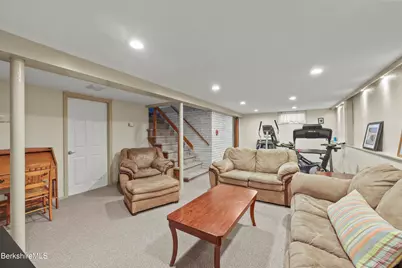 97 Morningview Dr, Pittsfield, MA 01201 - Photo 44