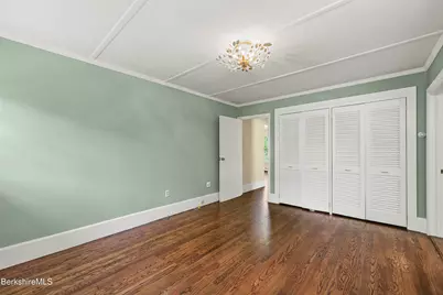132 Main St, Williamstown, MA 01267 - Photo 14