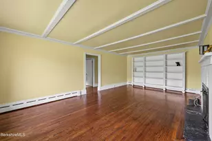 132 Main St, Williamstown, MA 01267 - Photo 8