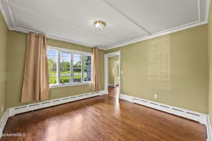 132 Main St, Williamstown, MA 01267 - Photo 6