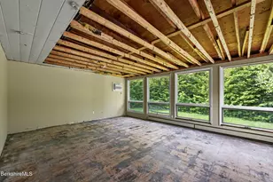 132 Main St, Williamstown, MA 01267 - Photo 24
