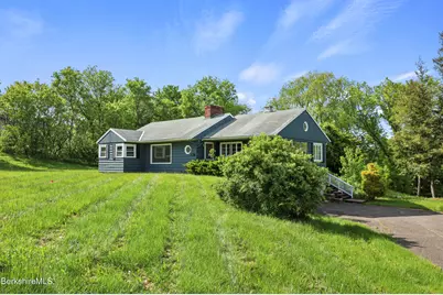 132 Main St, Williamstown, MA 01267 - Photo 30