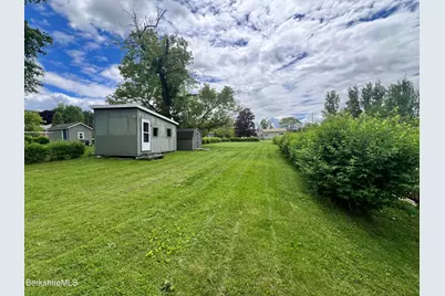 30 Anthony St, Adams, MA 01220 - Photo 6