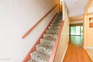 555 Russell Rd, Westfield, MA 01085 - Photo 10