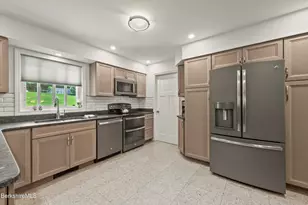 12 Wenzel Terrace, Adams, MA 01220 - Photo 20