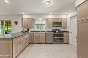 12 Wenzel Terrace, Adams, MA 01220 - Photo 18