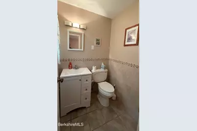 104 Tremont St, North Adams, MA 01247 - Photo 16