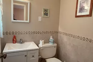 104 Tremont St, North Adams, MA 01247 - Photo 16