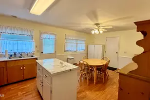 104 Tremont St, North Adams, MA 01247 - Photo 10