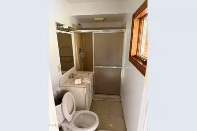 141 Dewey Ave, Pittsfield, MA 01201 - Photo 8