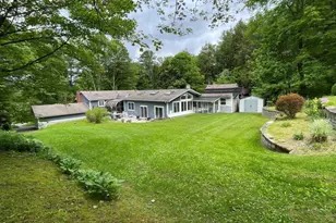851 E New Lenox Rd, Pittsfield, MA 01201 - Photo 56