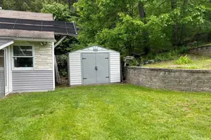 851 E New Lenox Rd, Pittsfield, MA 01201 - Photo 50