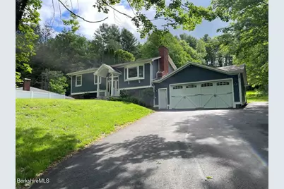 851 E New Lenox Rd, Pittsfield, MA 01201 - Photo 2