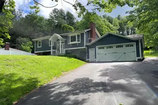 851 E New Lenox Rd, Pittsfield, MA 01201 - Photo 2